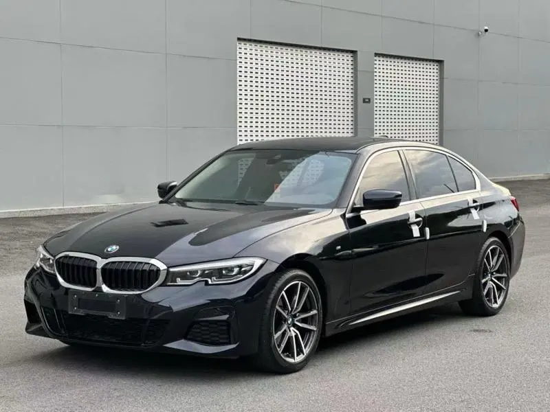 BMW 3-Series, 2021