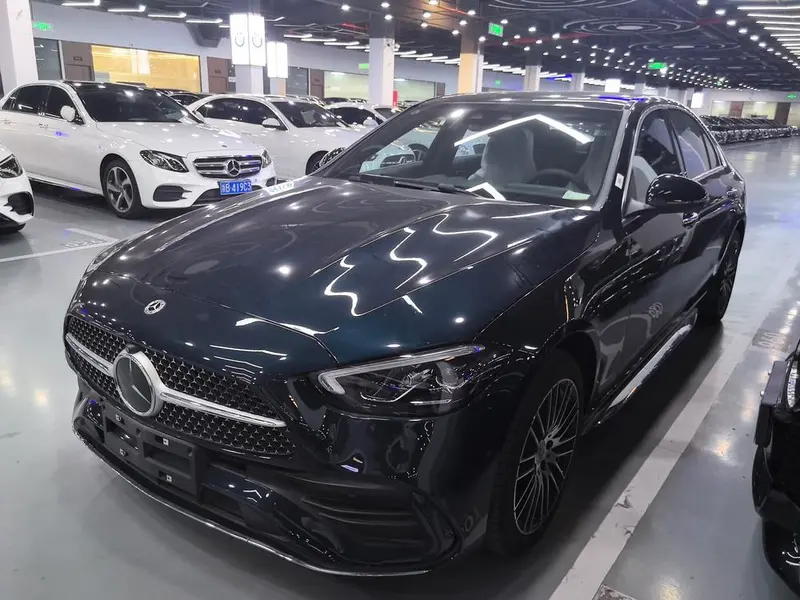 Mercedes-Benz C-Class, 2025