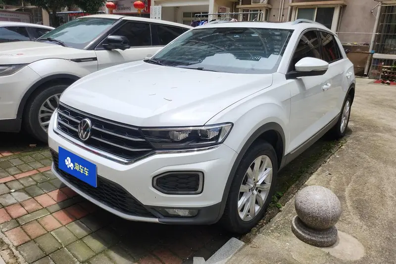 Volkswagen T-Roc, 2022