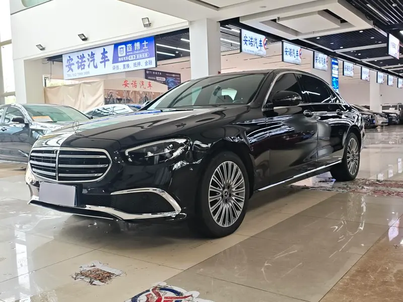 Mercedes-Benz E-Class, 2022
