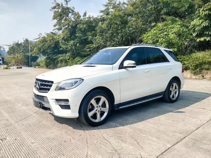 Mercedes-Benz M-Class ML 300, 2012 — фото 1