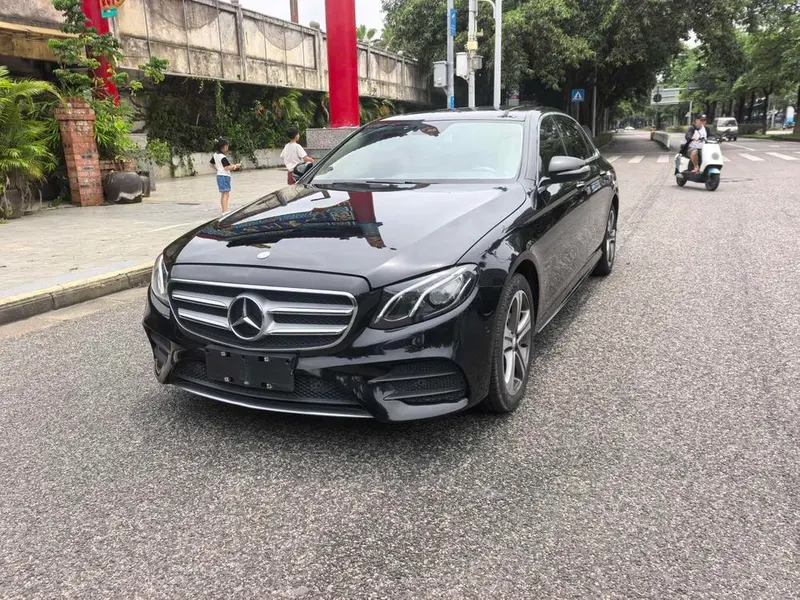 Mercedes-Benz E-Class, 2016