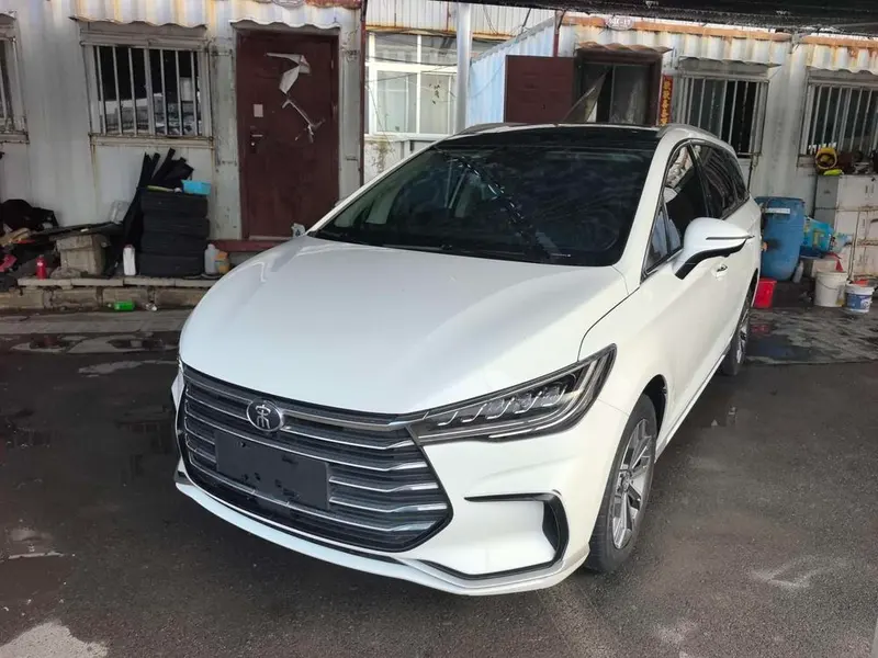 BYD Song MAX, 2021