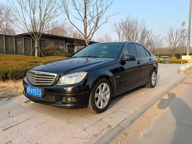 Mercedes-Benz C-Class, 2010