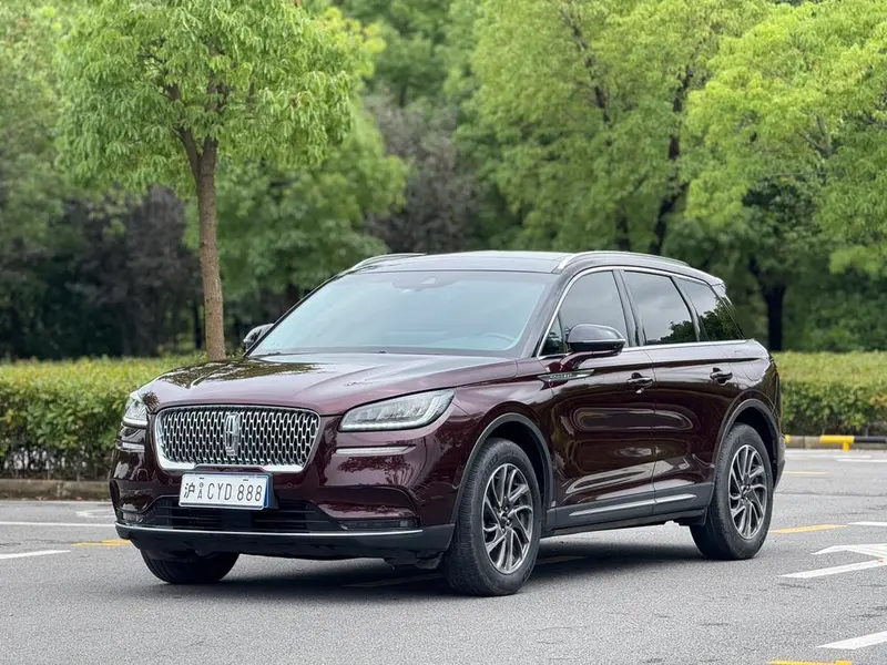 Lincoln Corsair, 2020