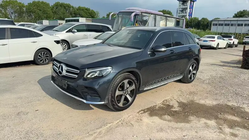 Mercedes-Benz GLC Facelift GLC 260 4MATIC Luxury Version, 2018 — фото 1