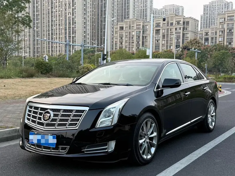 Cadillac XTS, 2015