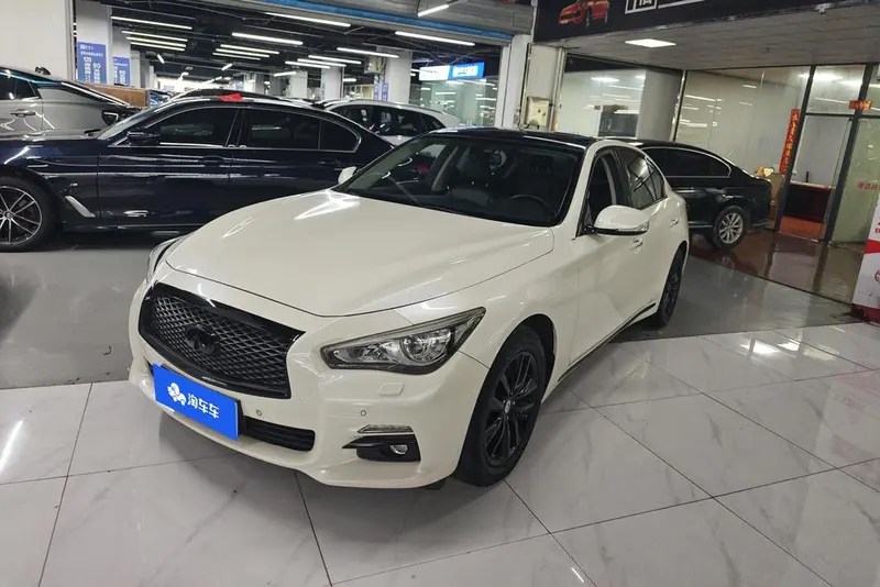 Infiniti Q50L, 2016