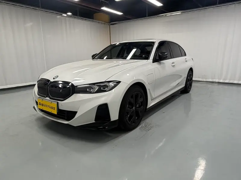 BMW i3, 2022