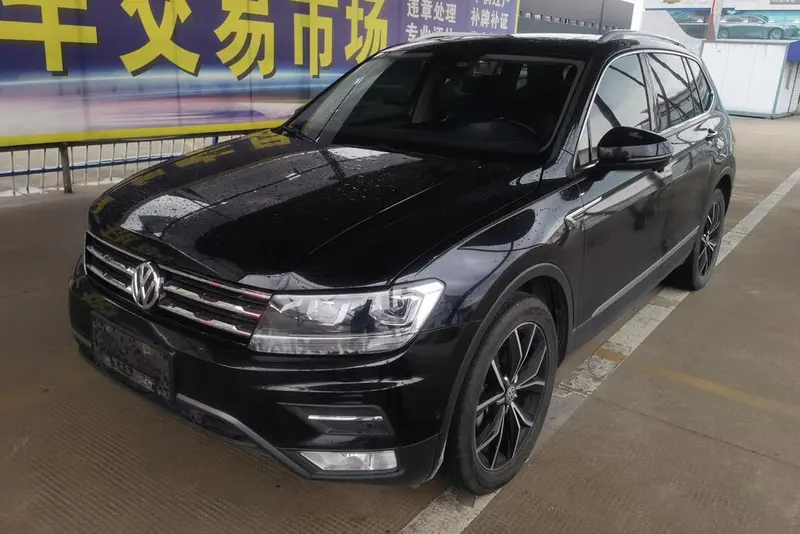 Volkswagen Tiguan L 330TSI Auto 2WD Luxury Edition CN6, 2019 — фото 1