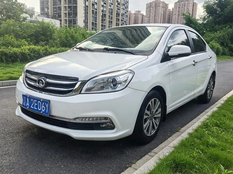 Great Wall C30, 2015