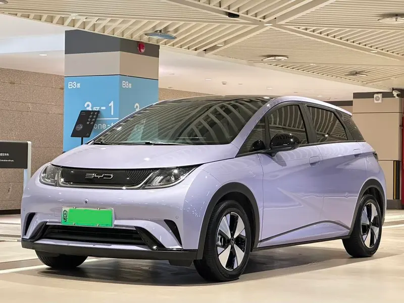BYD Dolphin Fashion Edition, 2023 — фото 1