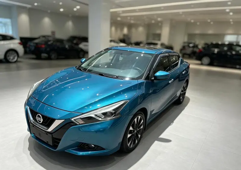 Nissan Bluebird, 2019