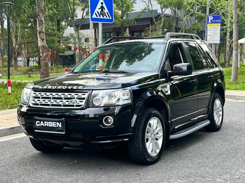Land Rover Freelander 2 2.0T Si4 HSE Gasoline Edition, 2014 — фото 1