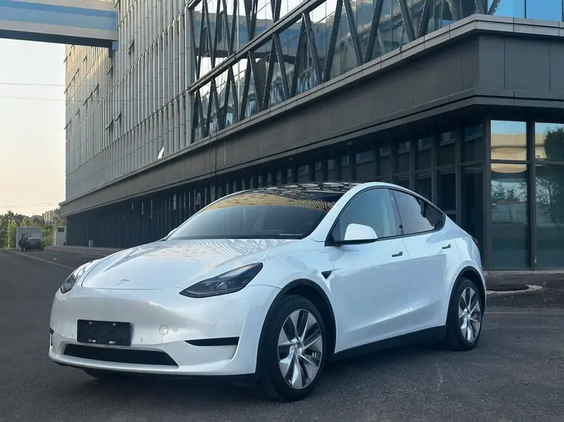 Tesla Model Y Facelift Edition, 2022 — фото 1