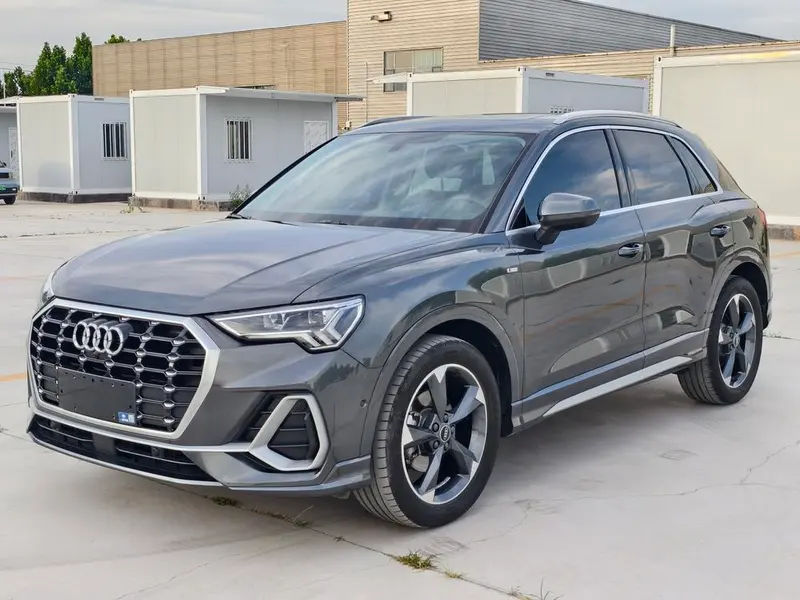 Audi Q3, 2022