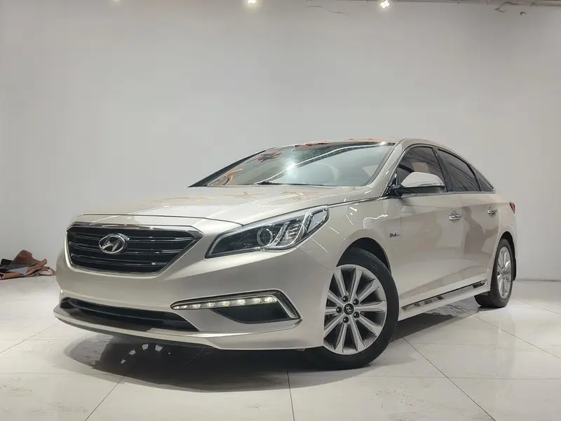 Hyundai Sonata LF, 2015