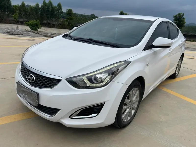 Hyundai Elantra Langdong, 2016