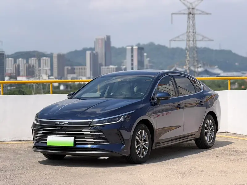 BYD Destroyer 05 Glory Edition DM-i 55KM Luxury Version, 2024 — фото 1