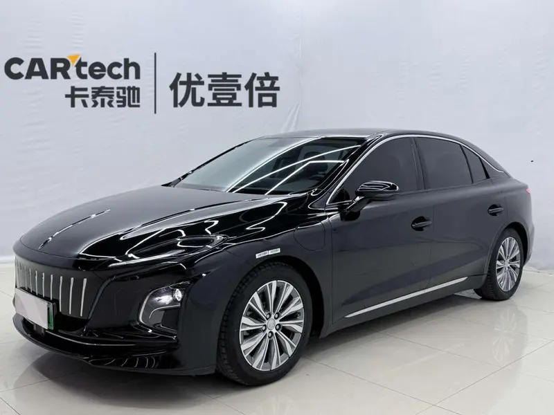Hongqi E-QM5, 2023