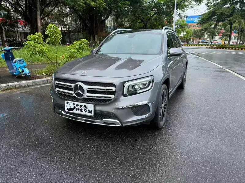 Mercedes-Benz GLB, 2022