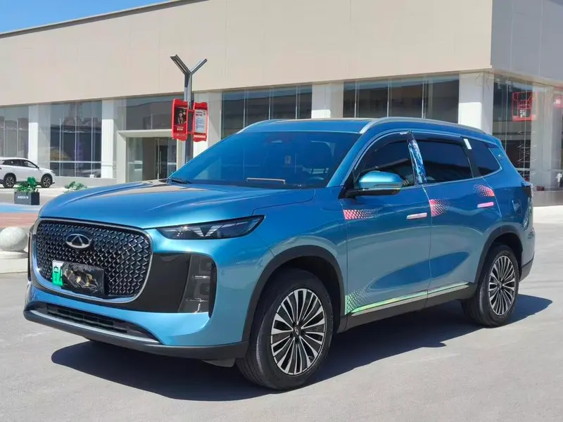 Chery Tiggo 8 PLUS C-DM, 2025