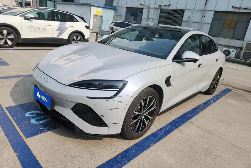 BYD Seal, 2025