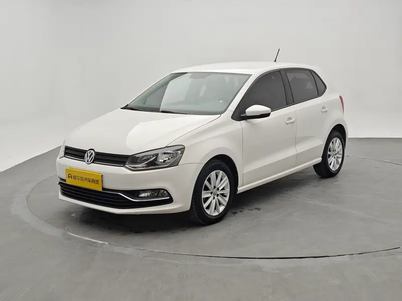 Volkswagen Polo 1.4L Auto Comfort Edition, 2014 — фото 1
