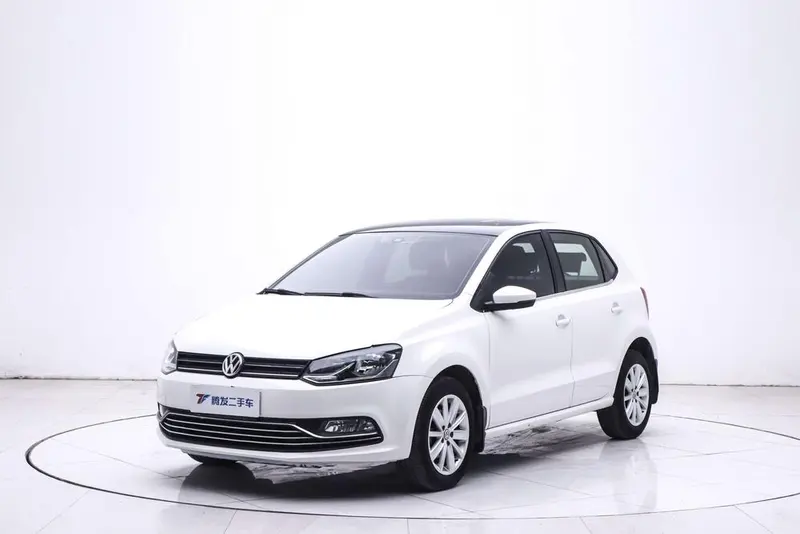 Volkswagen Polo 1.6L Auto Comfort Edition, 2014 — фото 1