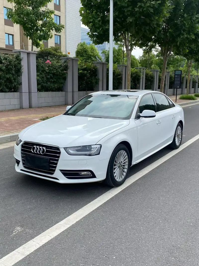 Audi A4L 35 TFSI Auto Standard Version, 2016 — фото 1