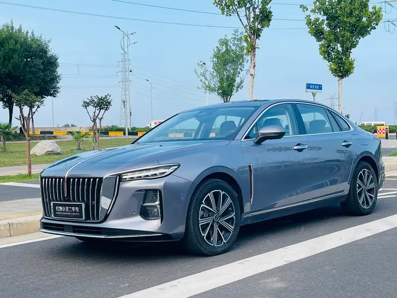Hongqi H5 PHEV, 2025