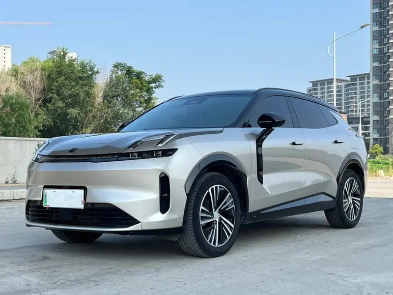 Lynk & Co 08 EM-P, 2025