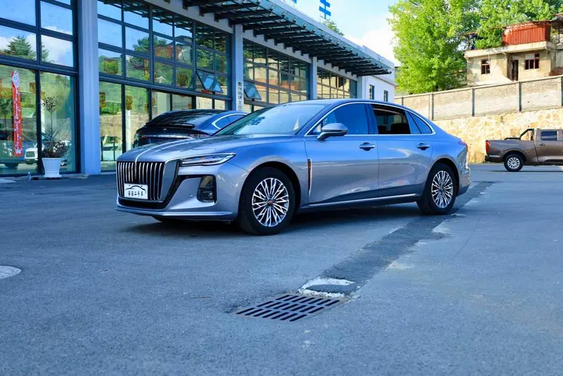 Hongqi H5, 2023