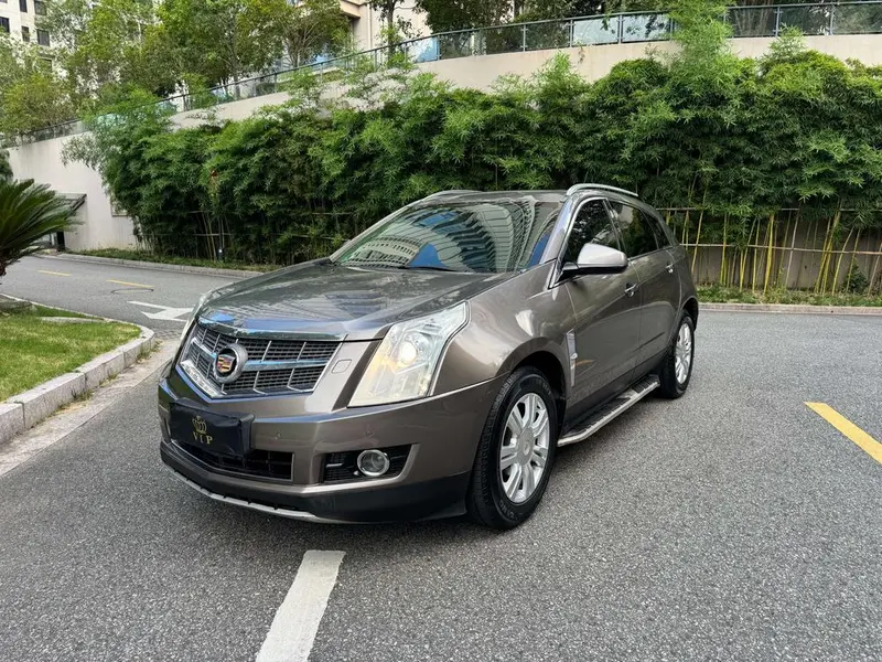 Cadillac SRX 3.0L Luxury Version, 2012 — фото 1