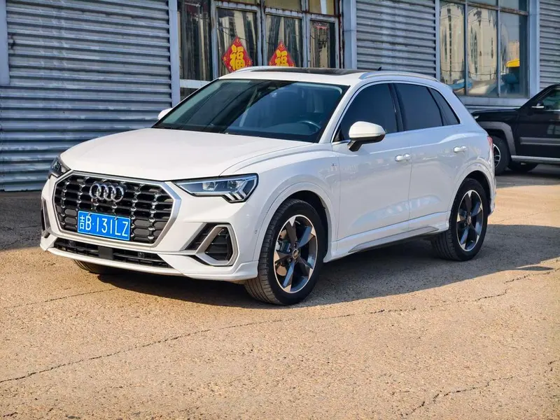 Audi Q3, 2021