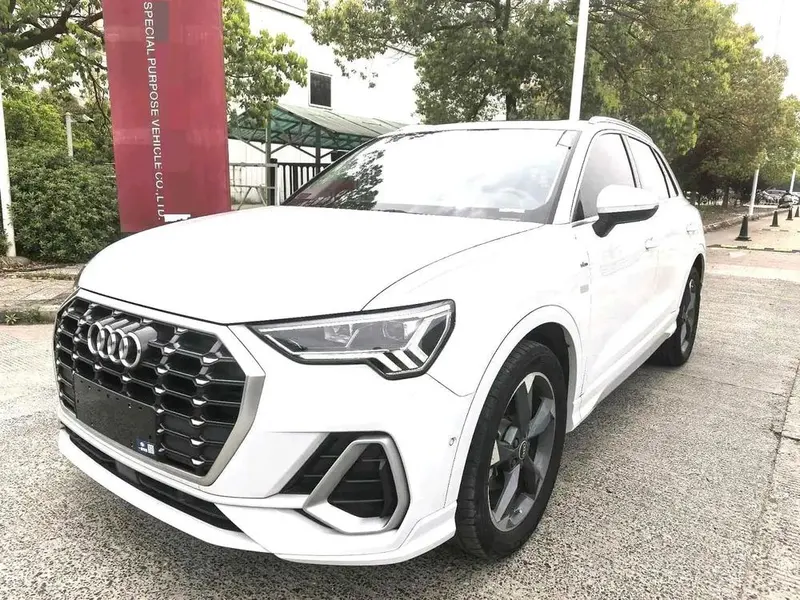 Audi Q3, 2022