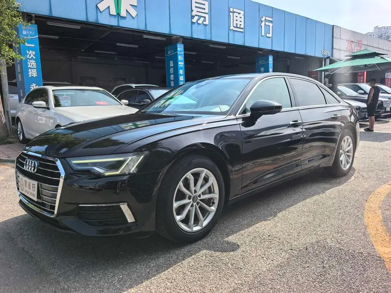 Audi A6L, 2021