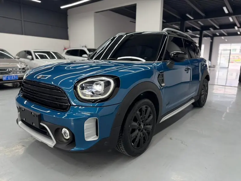 MINI COUNTRYMAN, 2023