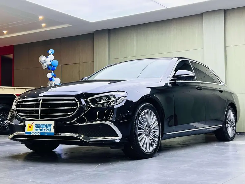 Mercedes-Benz E-Class, 2022
