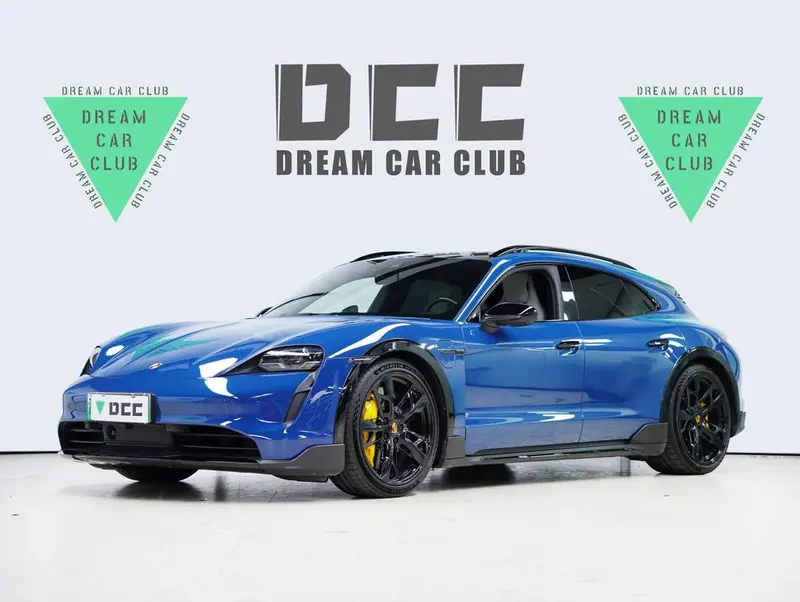 Porsche Taycan, 2022
