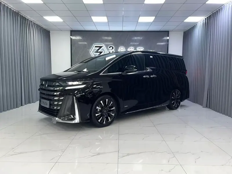 Toyota Vellfire, 2023