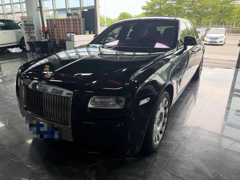 Rolls-Royce Ghost, 2012