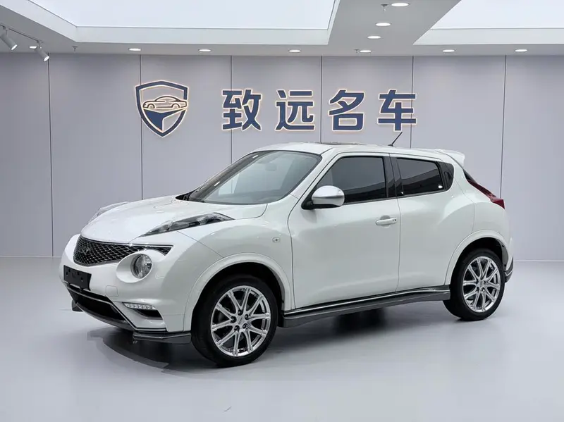 Infiniti ESQ, 2014