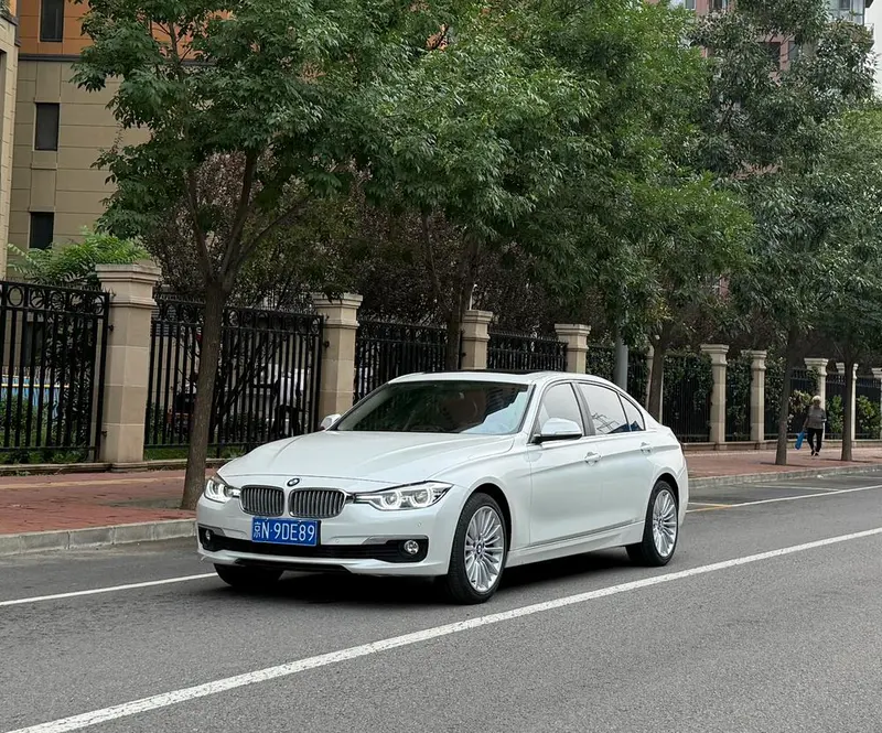 BMW 3-Series, 2018