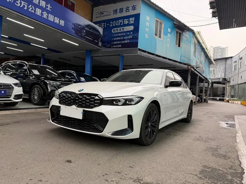 BMW 3-Series, 2023