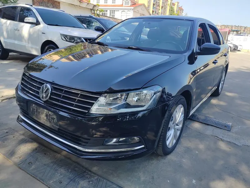 Volkswagen Lavida 1.6L Auto Style Edition, 2015 — фото 1