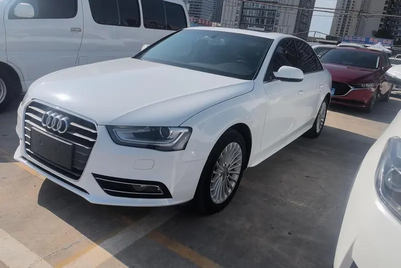 Audi A4L 35 TFSI Auto Standard Version, 2015 — фото 1