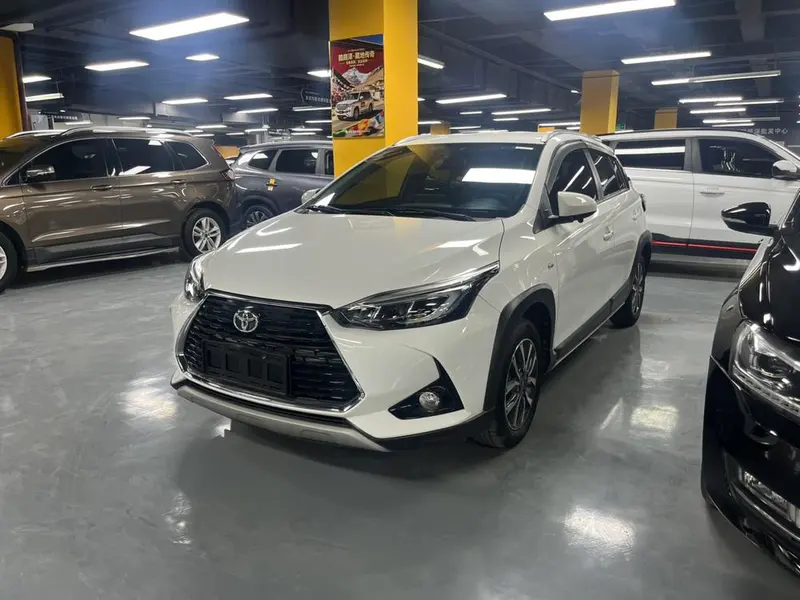 Toyota Yaris L, 2022