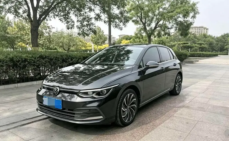 Volkswagen Golf 280TSI DSG Pro, 2023 — фото 1