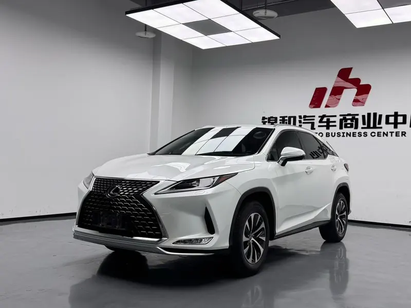 Lexus RX, 2020